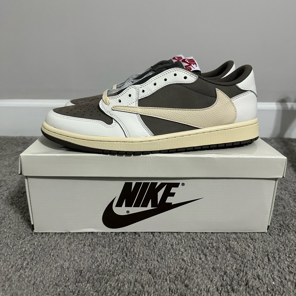 Air Jordan 1 Low Travis Scott “Reverse Mocha”